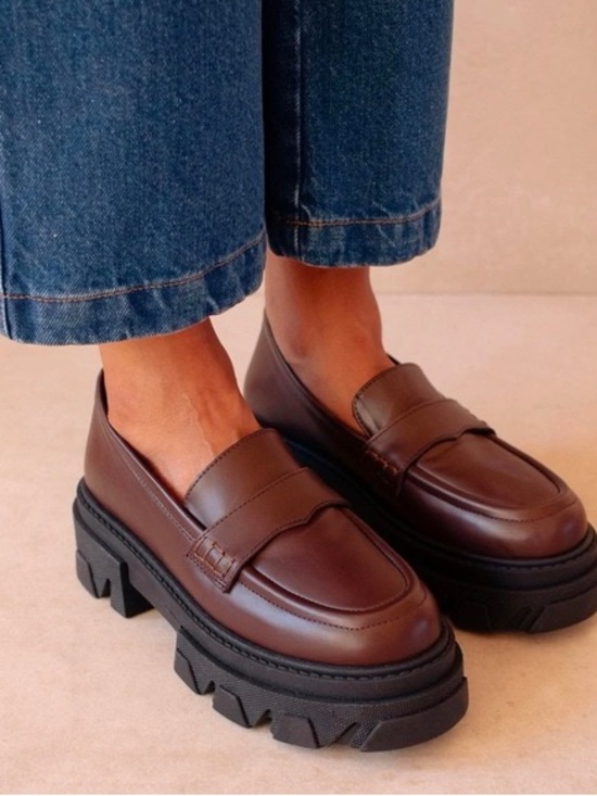 ALOHAS Shoes - ALOHAS Brown Chunky Lug Sole Penny Loafers